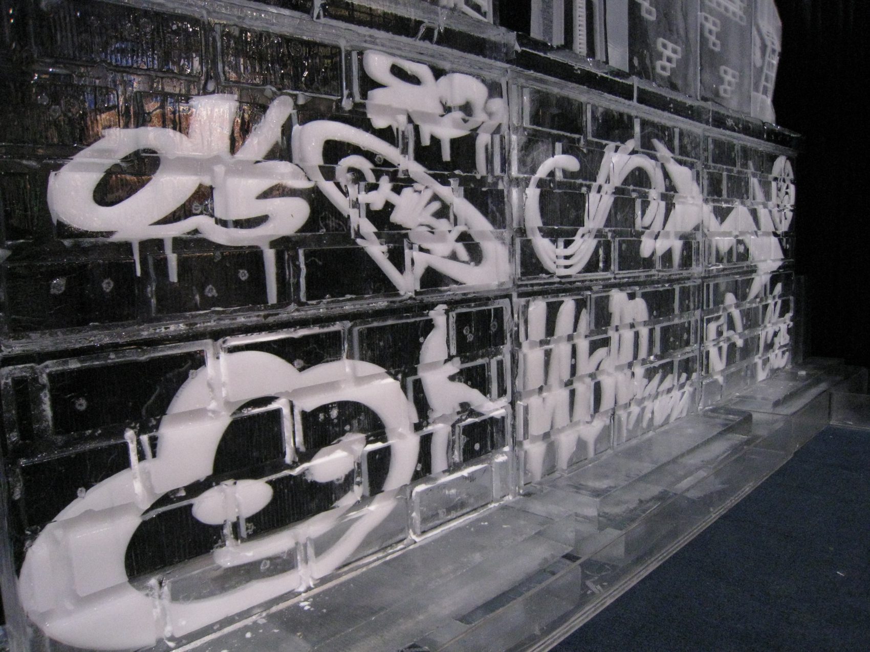Ice Graffitti