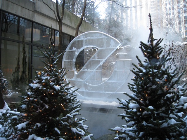 Ice letter E (10 feet x 10 feet)